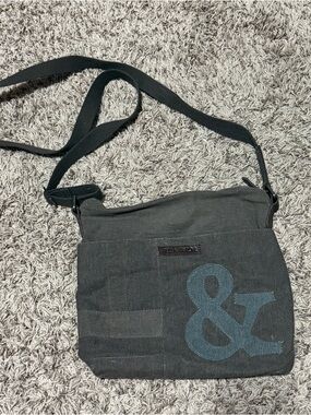 Bella Taylor vintage Canvas Crossbody Bag